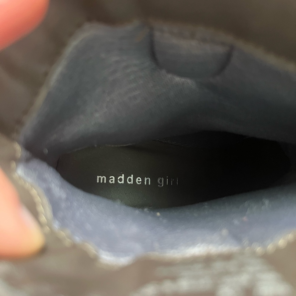 Steve Madden Boho Booties - Picture 6 of 7